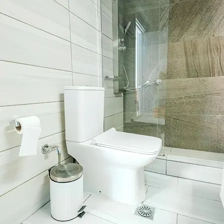 Design Efharis Néa Péramos